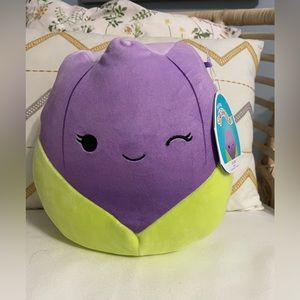 BNWT Purple Tulip Jackie Squishmallow 8”
